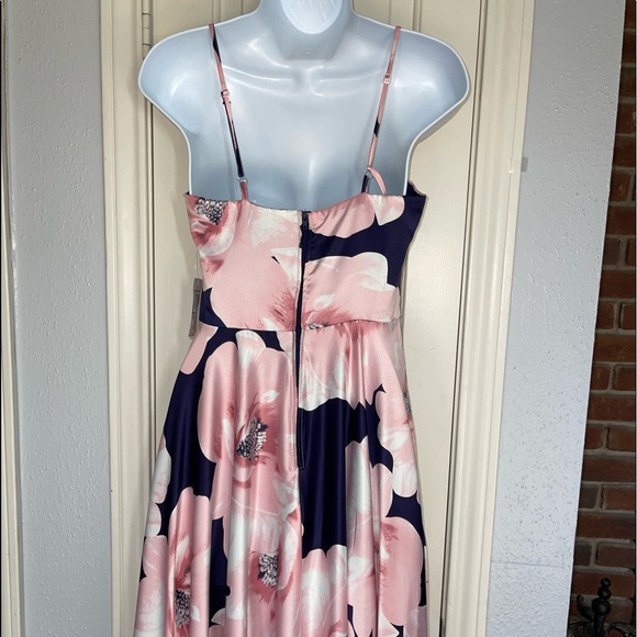 B. Darlin  Formal Dress Floral Hi-Low. NWT! - Picture 7 of 9